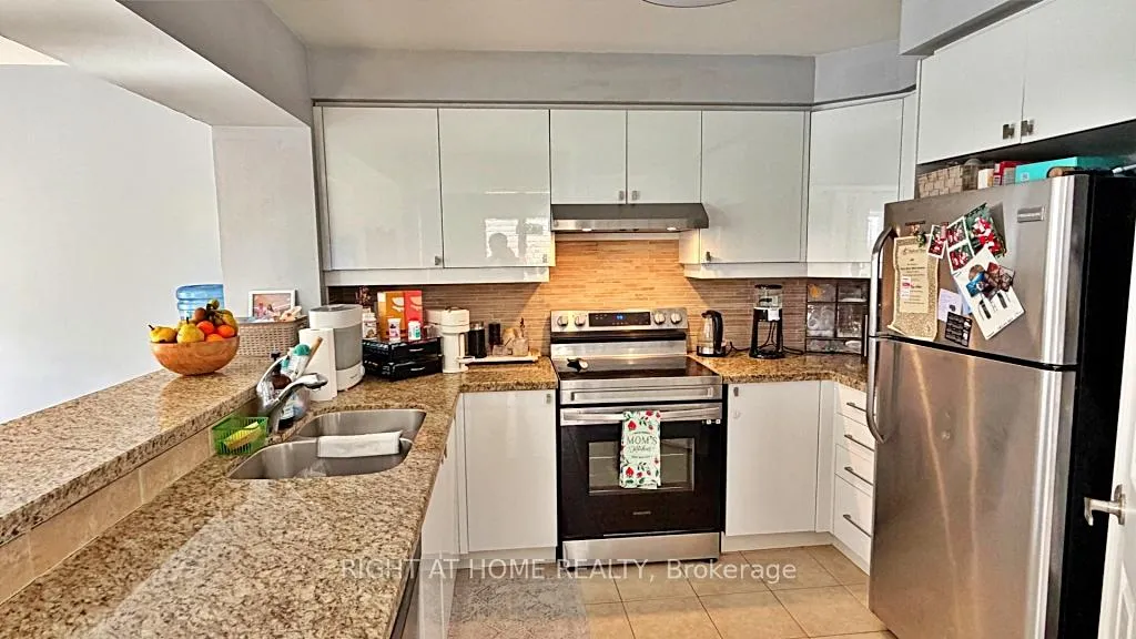 Photo 11 of 950 Whewell Trail, Milton, Willmott — HOMEH