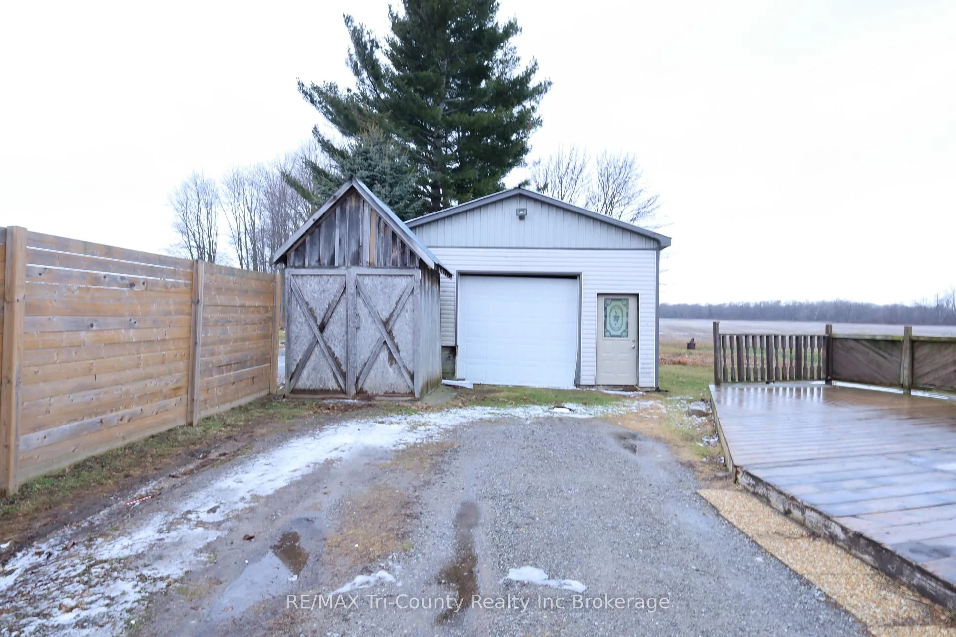 Photo 2 of 787 Norfolk County 28 Road, Norfolk, Rural Houghton — HOMEH