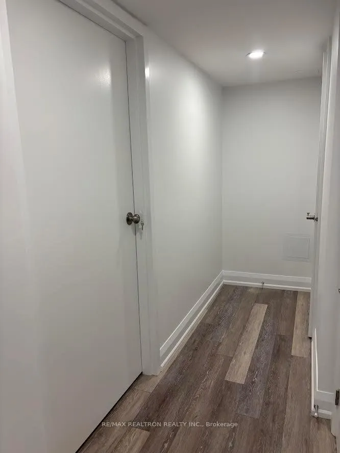 Photo 3 of Unit Bsmt, 50 Tansley Road, Vaughan, Brownridge — HOMEH
