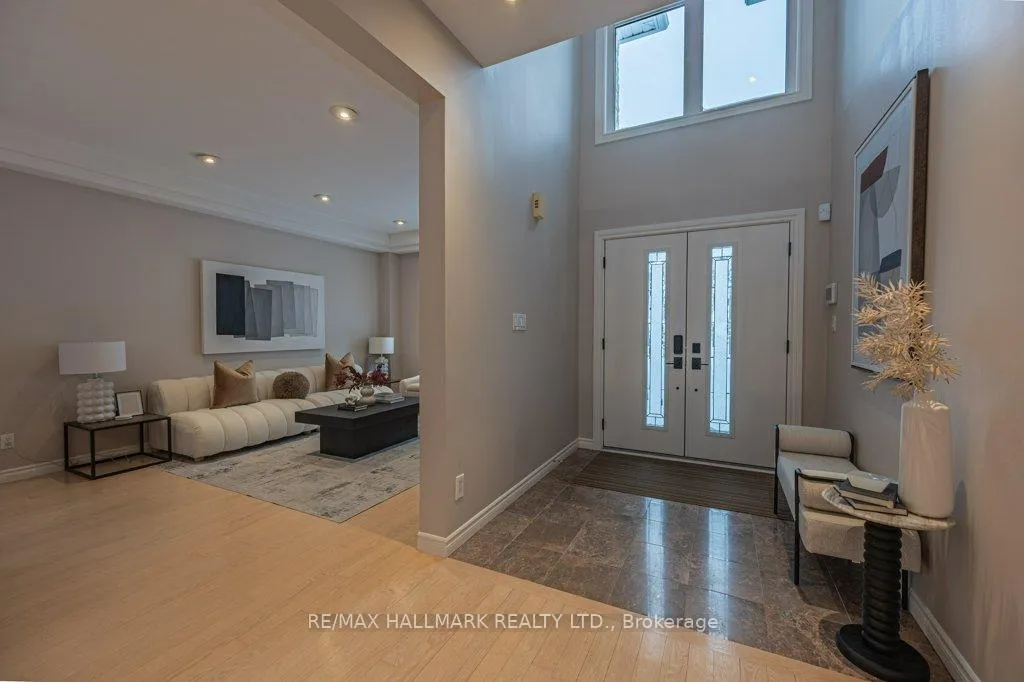Photo 3 of 82 Grandview Avenue, Markham, Grandview — HOMEH
