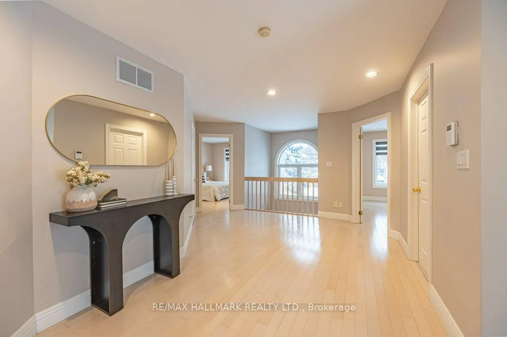 Photo 13 of 82 Grandview Avenue, Markham, Grandview — HOMEH