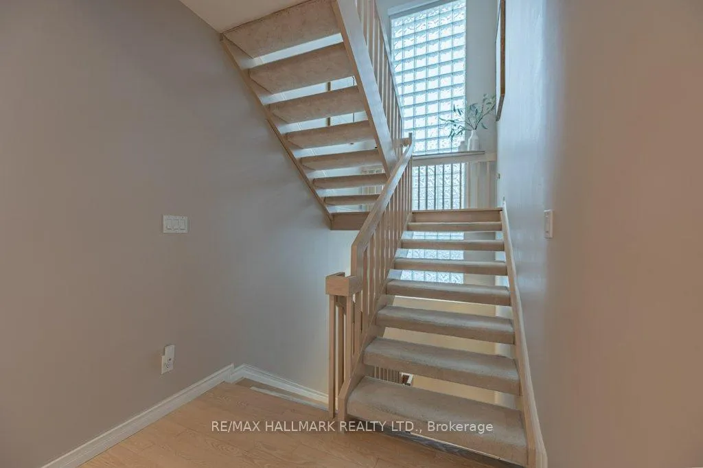 Photo 25 of 82 Grandview Avenue, Markham, Grandview — HOMEH