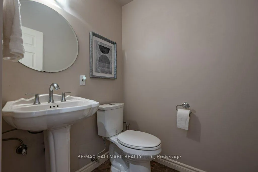Photo 32 of 82 Grandview Avenue, Markham, Grandview — HOMEH