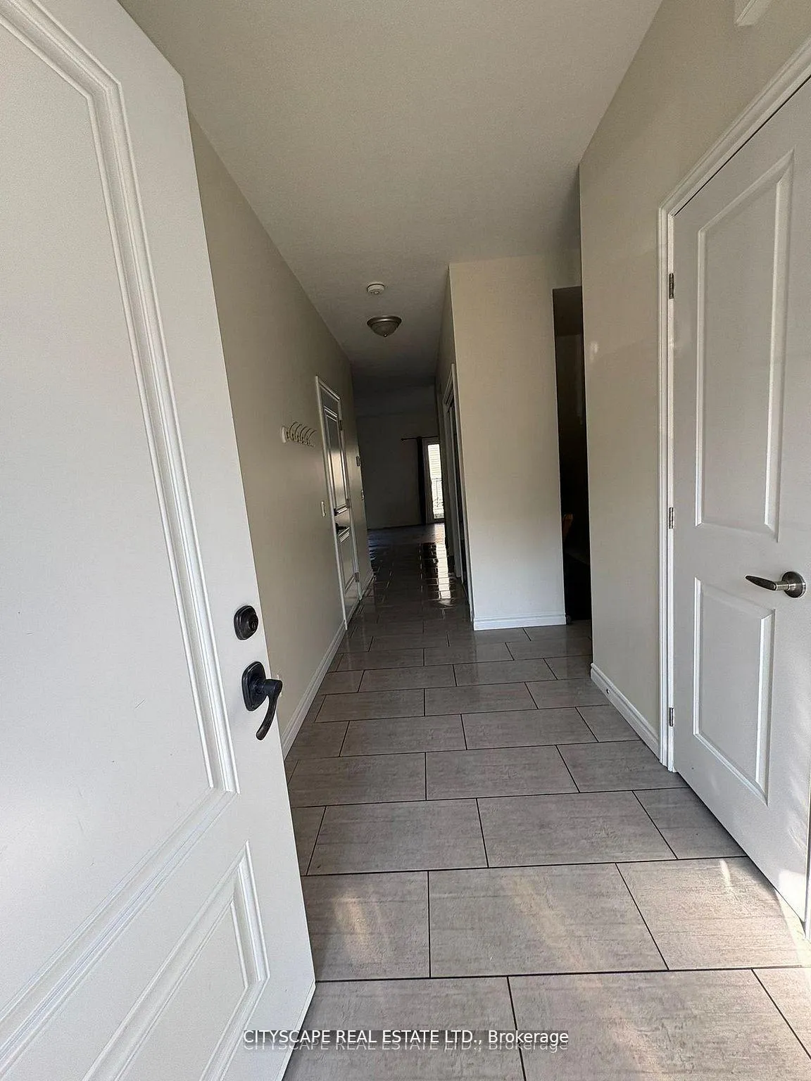Photo 3 of Unit 18, 10.5 Dufferin Street, Norwich, Norwich Town — HOMEH