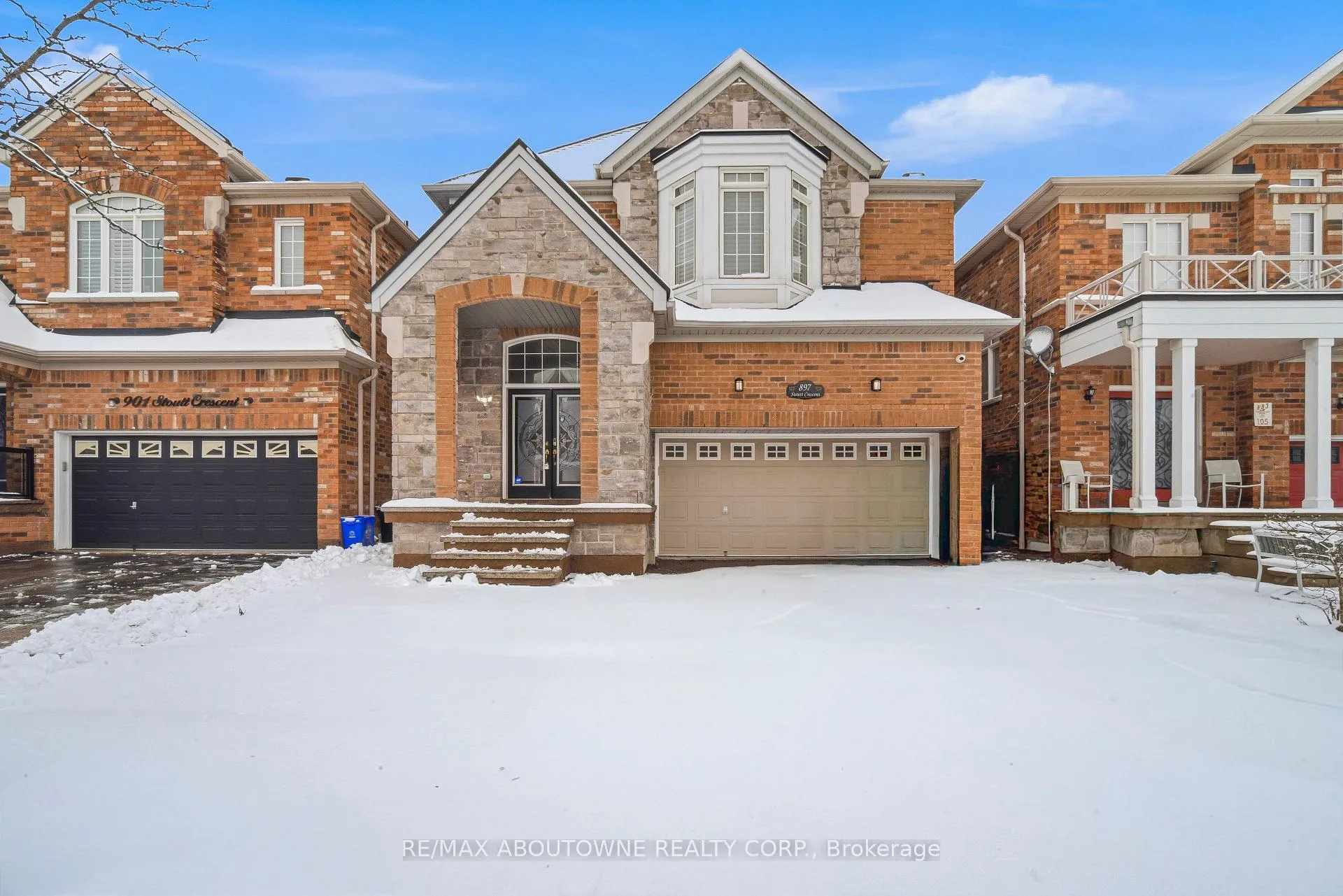 Photo 1 of 897 Stoutt Crescent, Milton, Coates — HOMEH