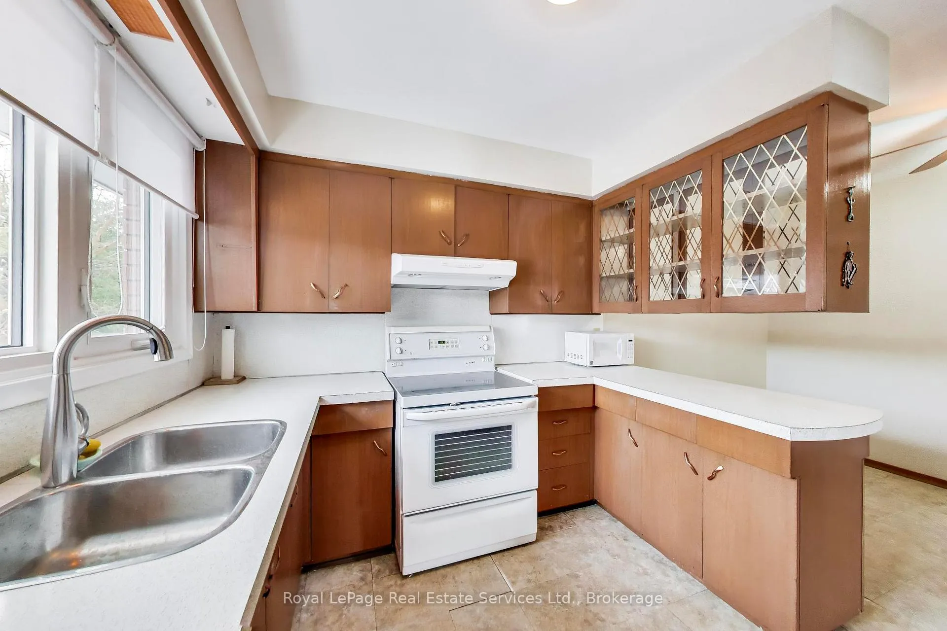 Photo 7 of 25 Sandringham Avenue, Hamilton, Westcliffe — HOMEH