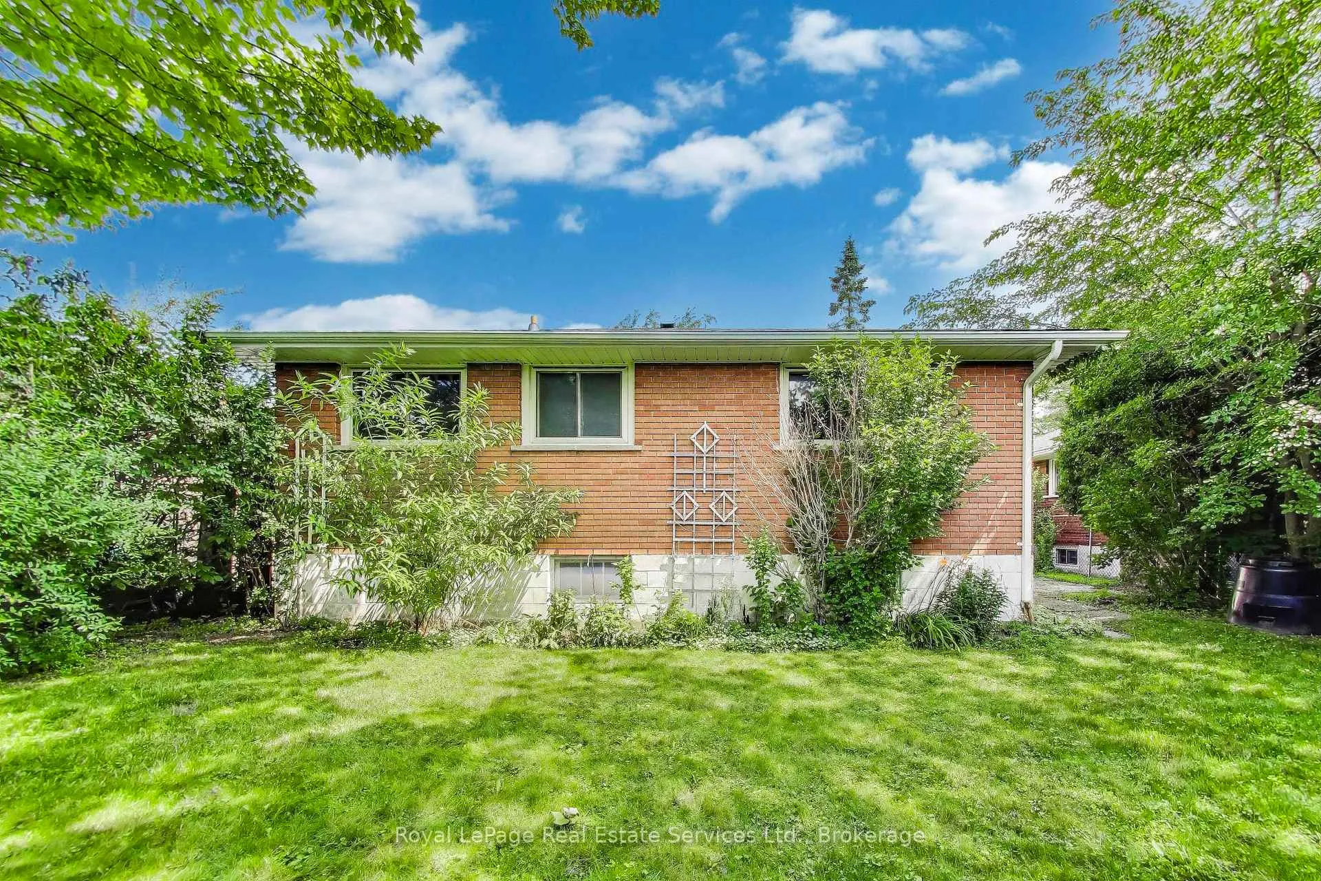 Photo 26 of 25 Sandringham Avenue, Hamilton, Westcliffe — HOMEH
