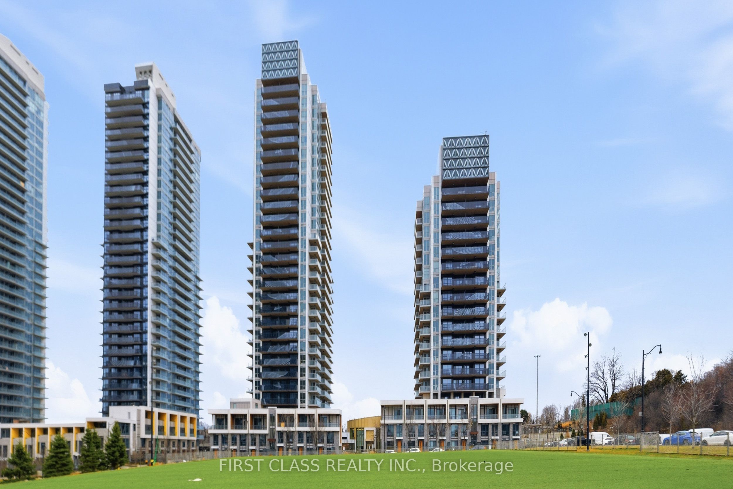 Front of Unit 815, 27 McMahon Drive