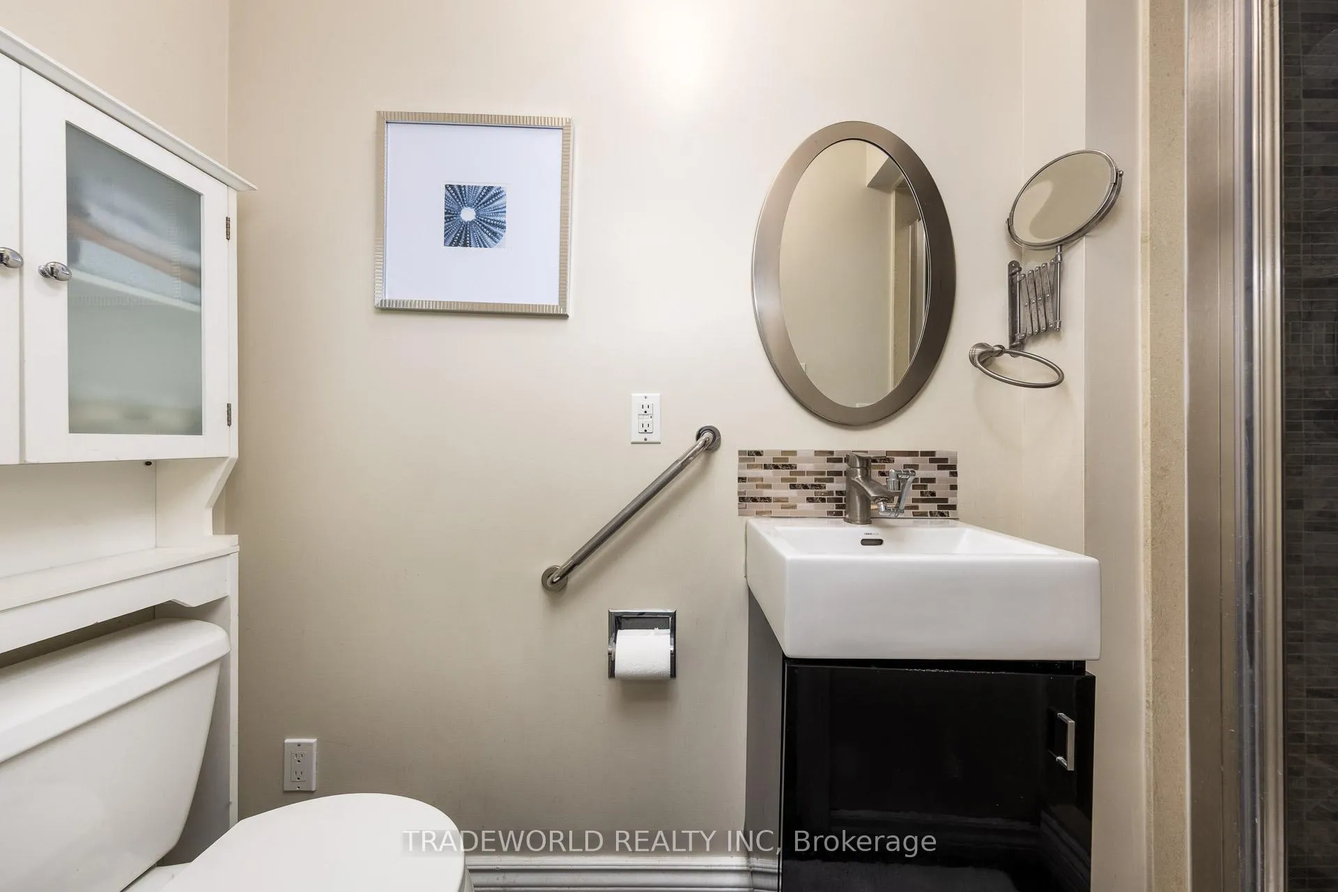 Photo 15 of 36 Banff Road, Toronto, Mount Pleasant East — HOMEH