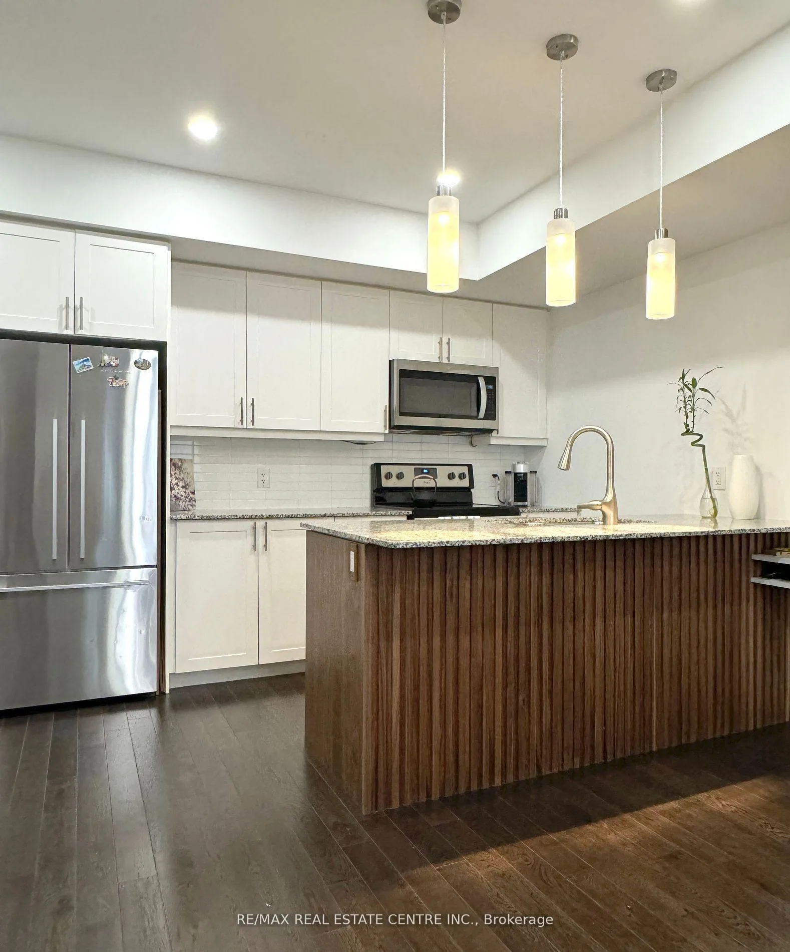 Photo 8 of Unit 107, 1210 Main Street E, Milton, Dempsey — HOMEH