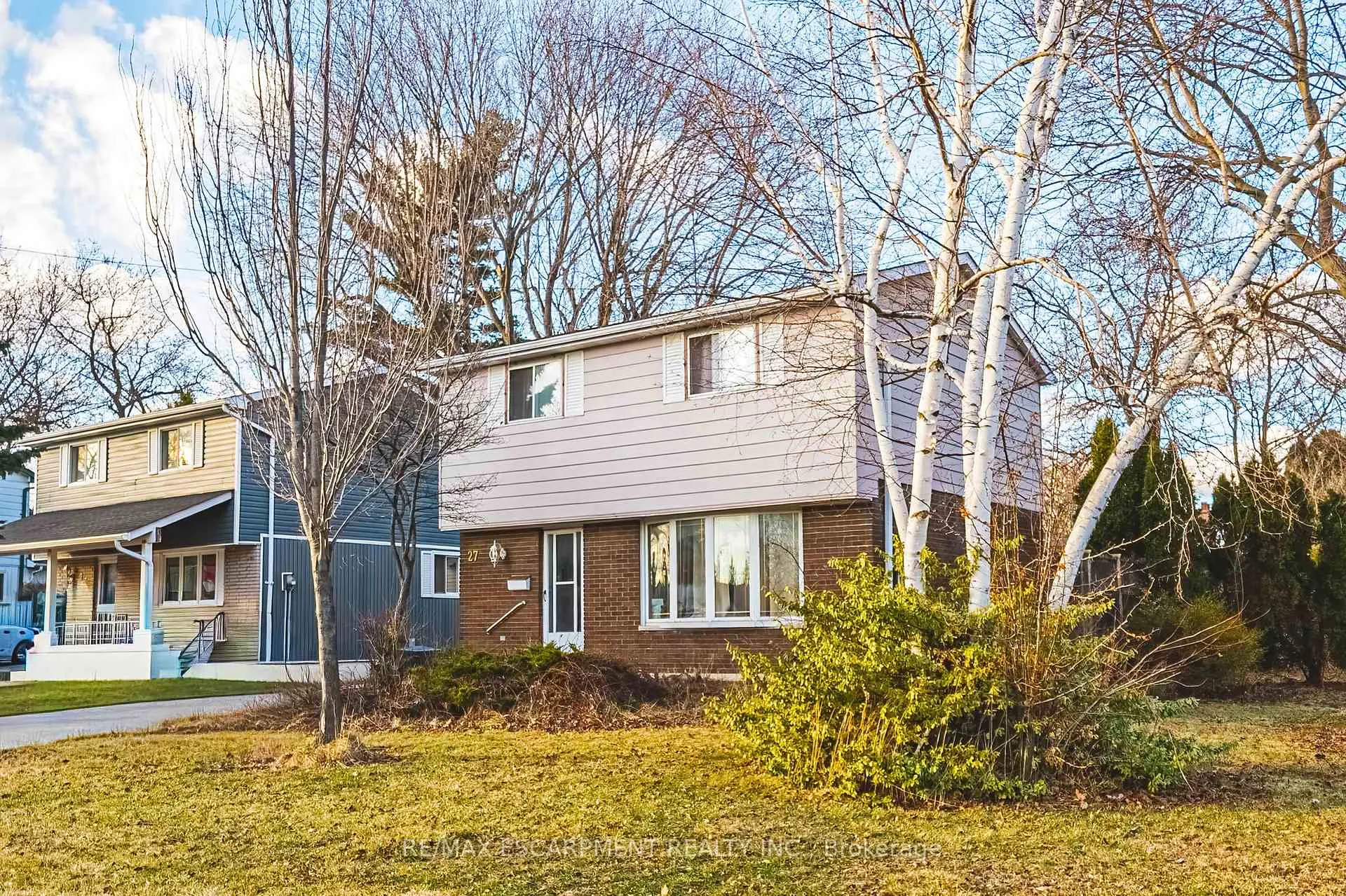 Photo 2 of 27 Glenview Court, Hamilton, Gourley — HOMEH