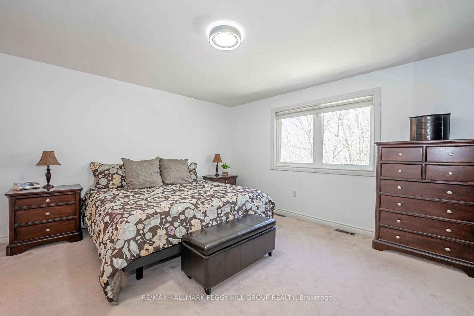Photo 10 of 44 Nicklaus Drive, Barrie, East Bayfield — HOMEH