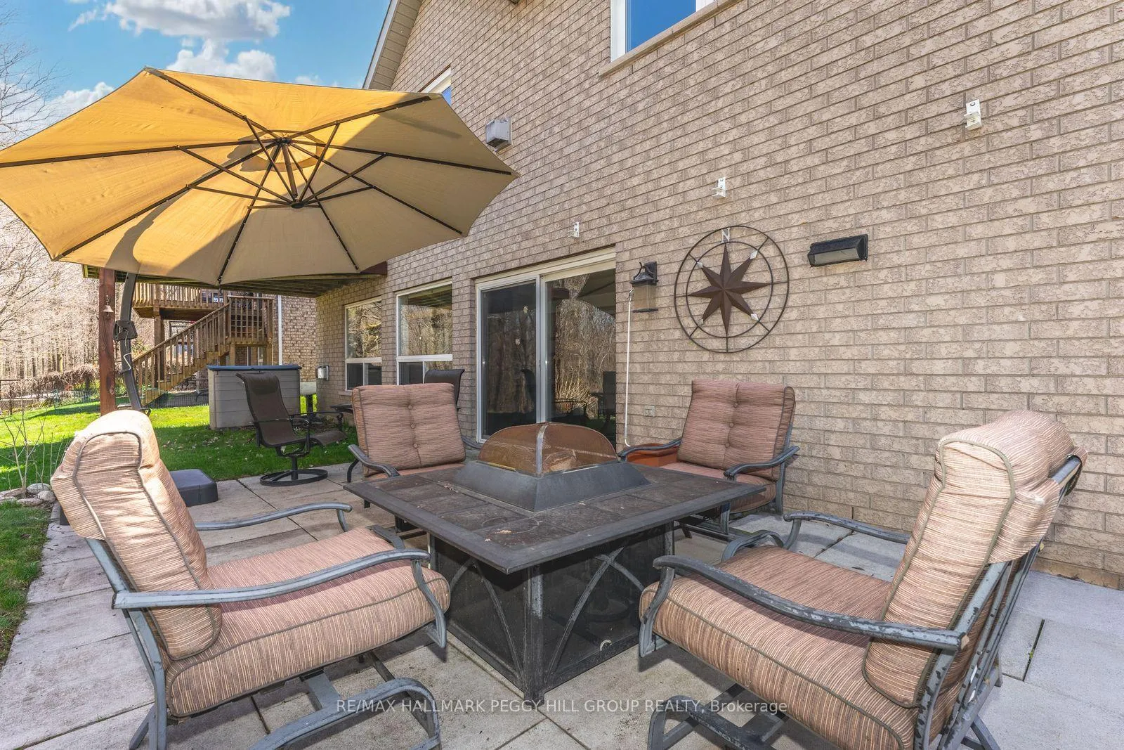 Photo 20 of 44 Nicklaus Drive, Barrie, East Bayfield — HOMEH