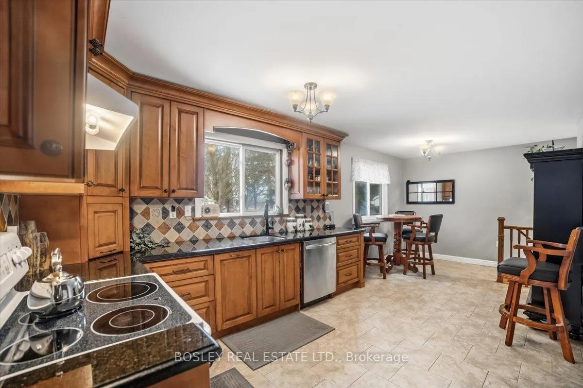 Photo 6 of 9376 Wellington Rd 124, Erin, Rural Erin — HOMEH