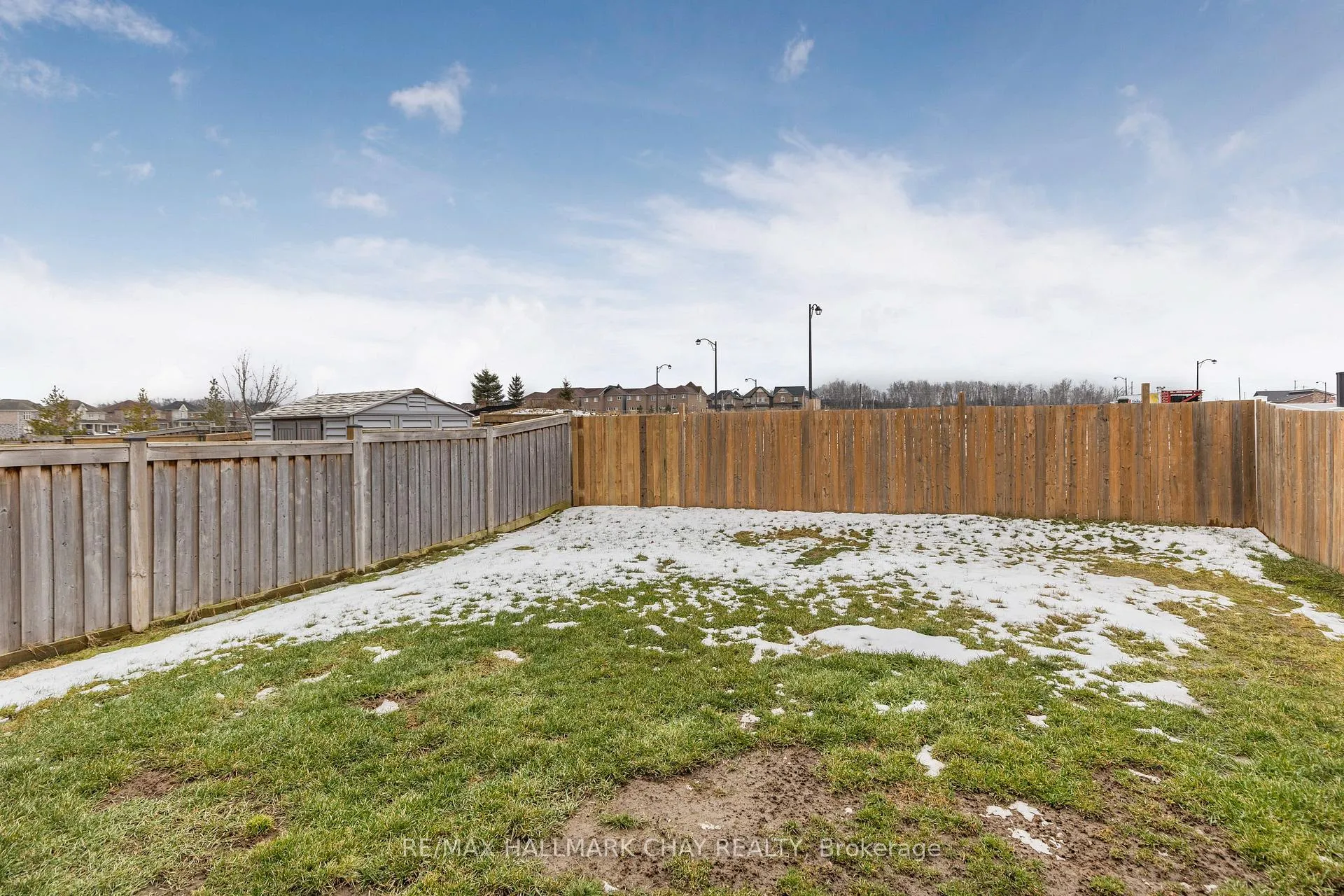Photo 20 of 1340 Lormel Gate, Innisfil, Lefroy — HOMEH