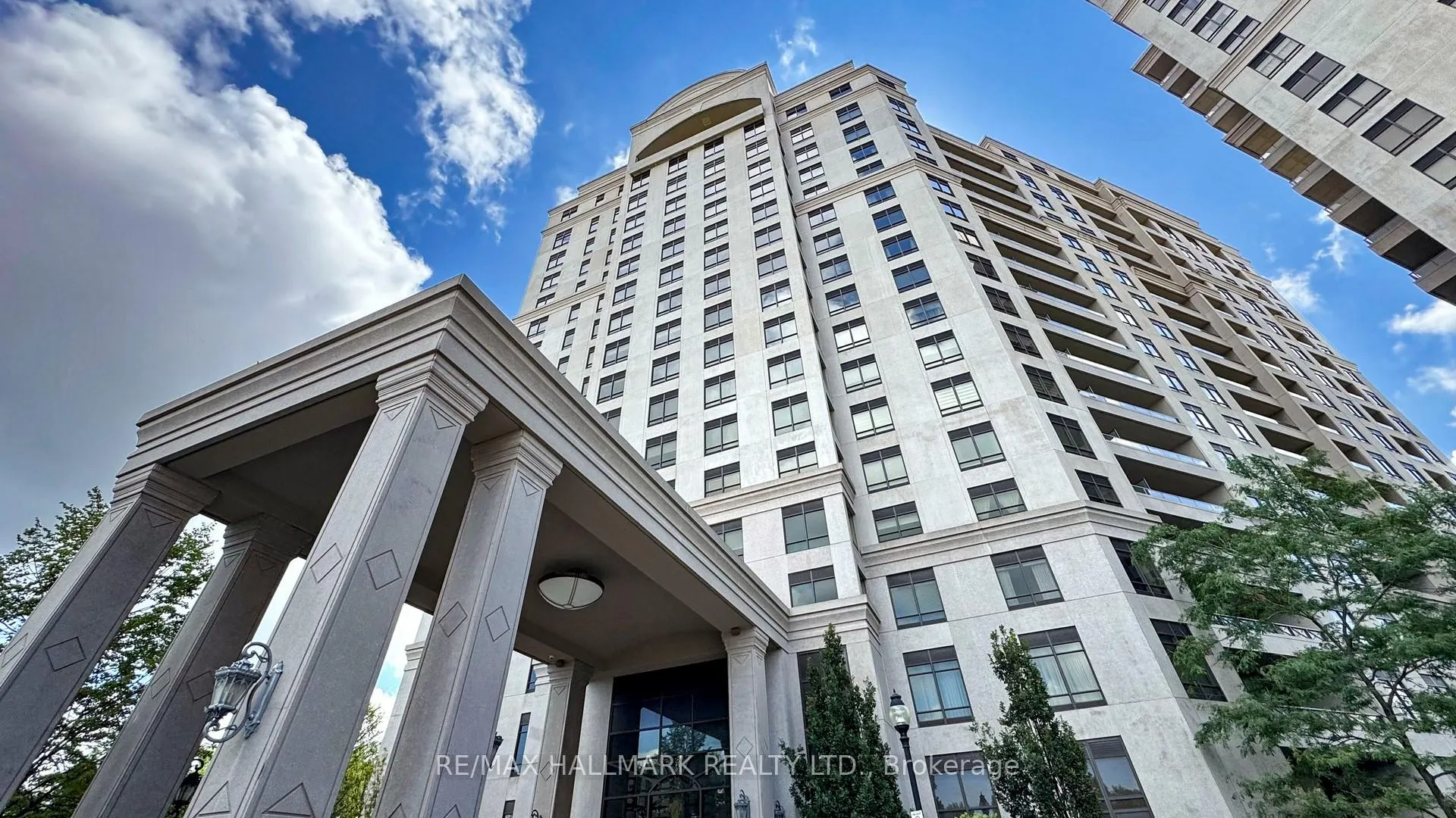 Photo 1 of Unit 809, 9255 Jane St Street, Vaughan, Maple — HOMEH