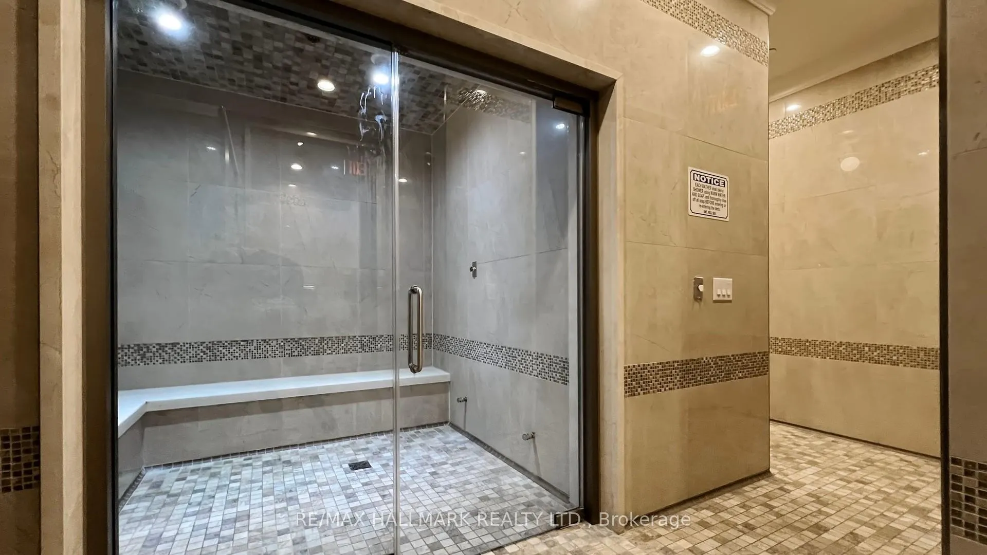 Photo 24 of Unit 809, 9255 Jane St Street, Vaughan, Maple — HOMEH