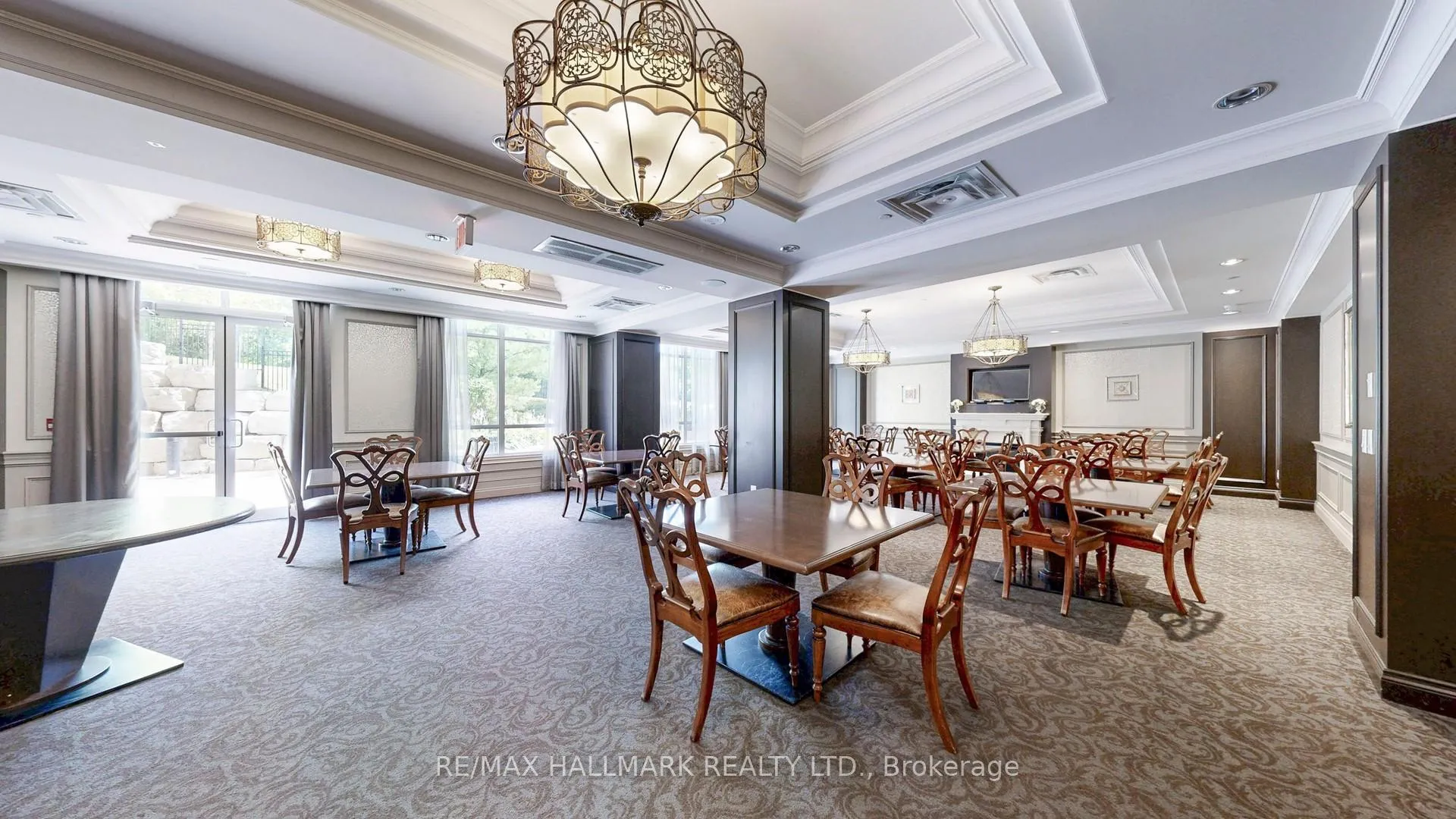 Photo 28 of Unit 809, 9255 Jane St Street, Vaughan, Maple — HOMEH