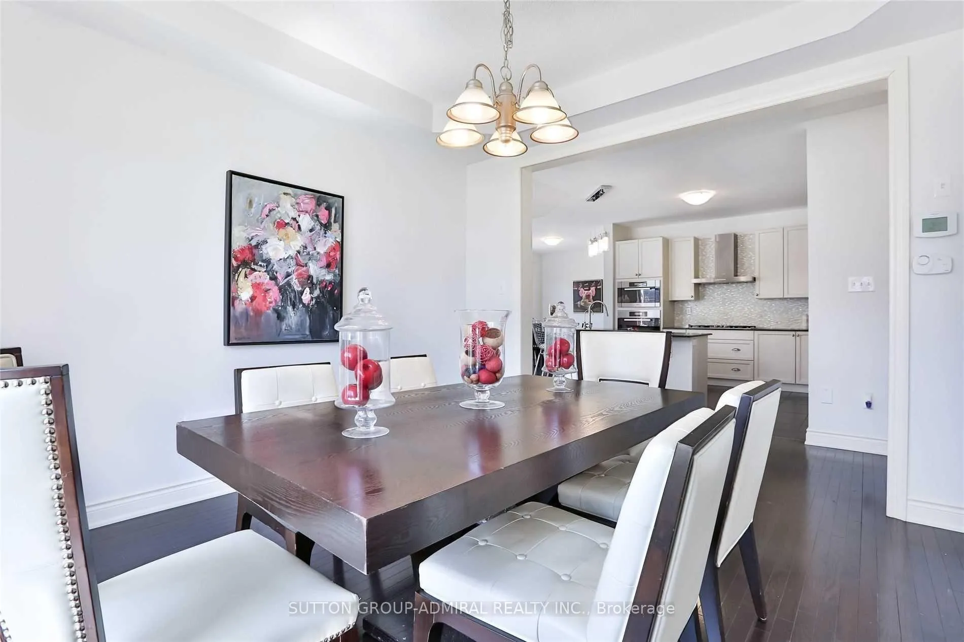 Photo 8 of 112 William Bartlett Drive, Markham, Berczy — HOMEH