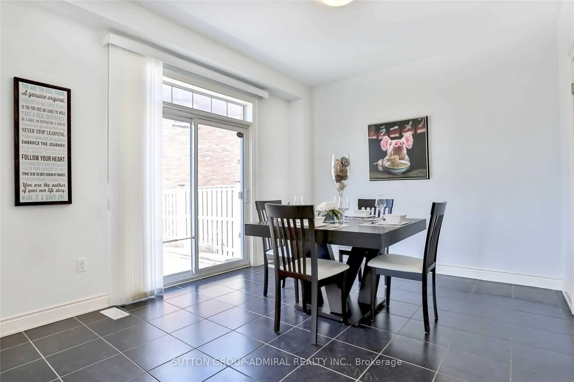 Photo 13 of 112 William Bartlett Drive, Markham, Berczy — HOMEH
