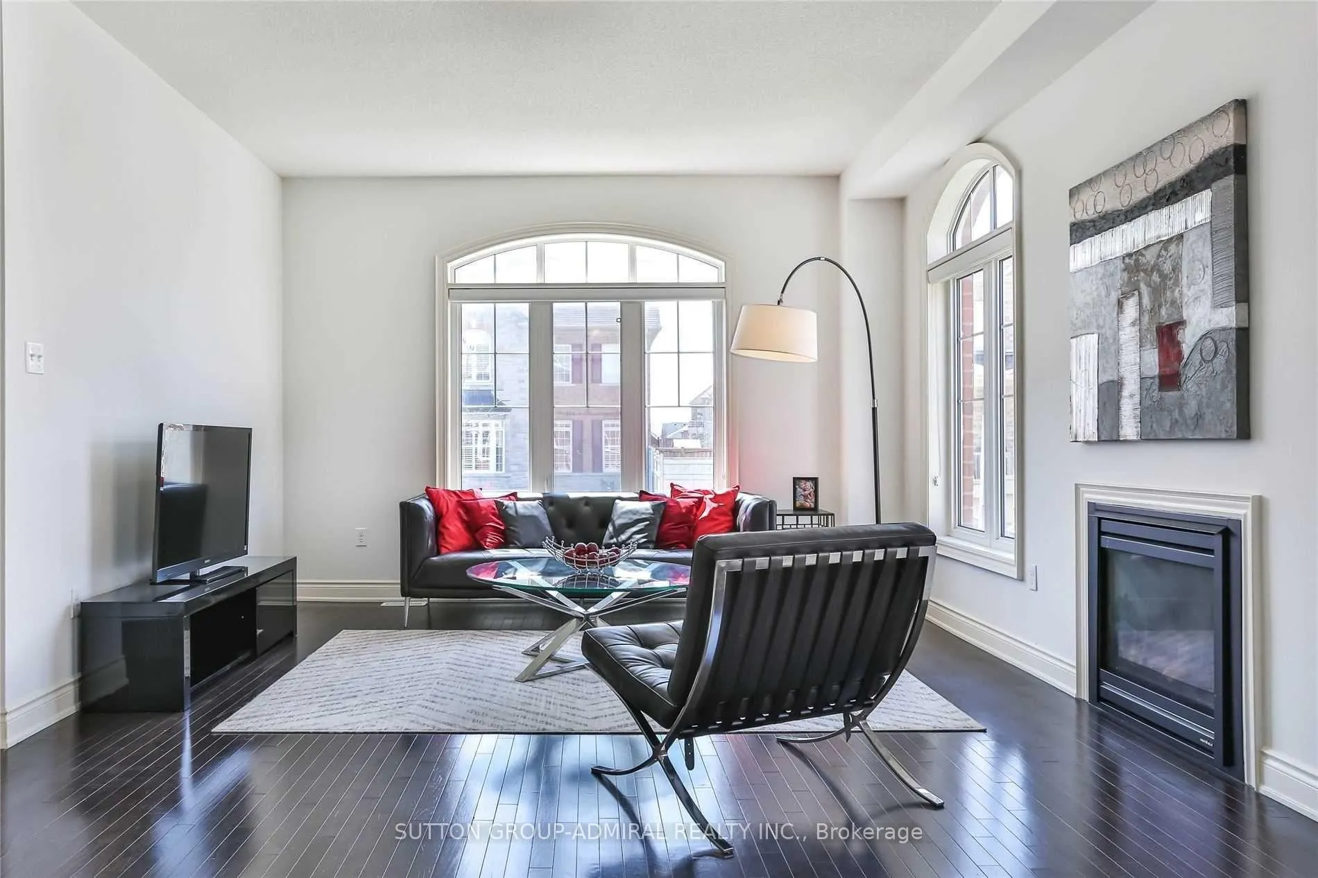 Photo 15 of 112 William Bartlett Drive, Markham, Berczy — HOMEH