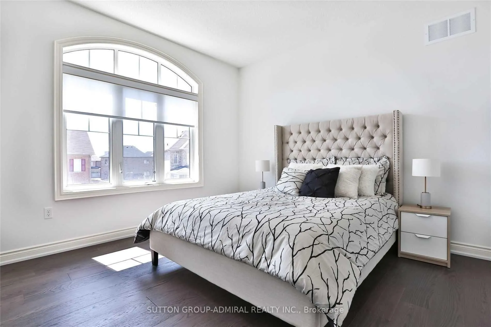 Photo 29 of 112 William Bartlett Drive, Markham, Berczy — HOMEH