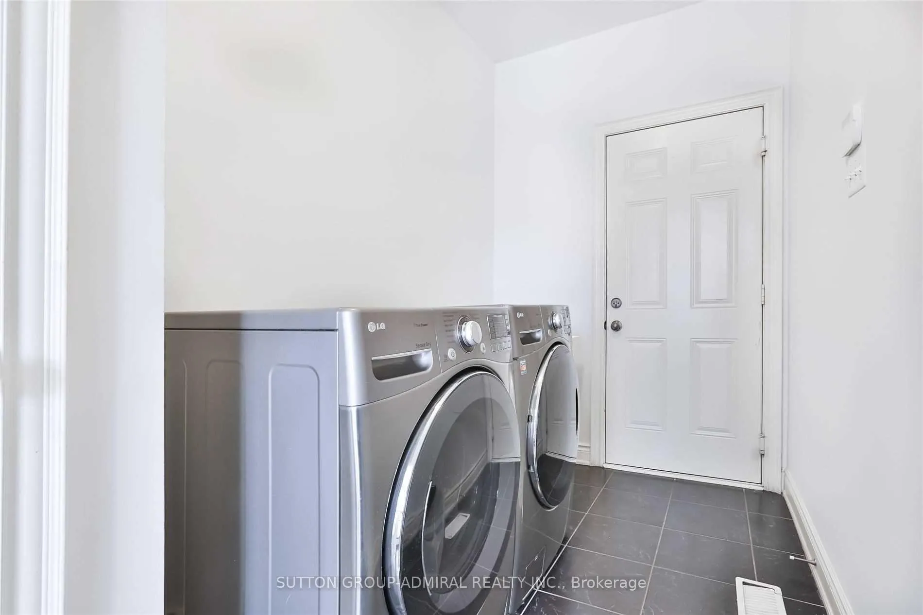 Photo 37 of 112 William Bartlett Drive, Markham, Berczy — HOMEH