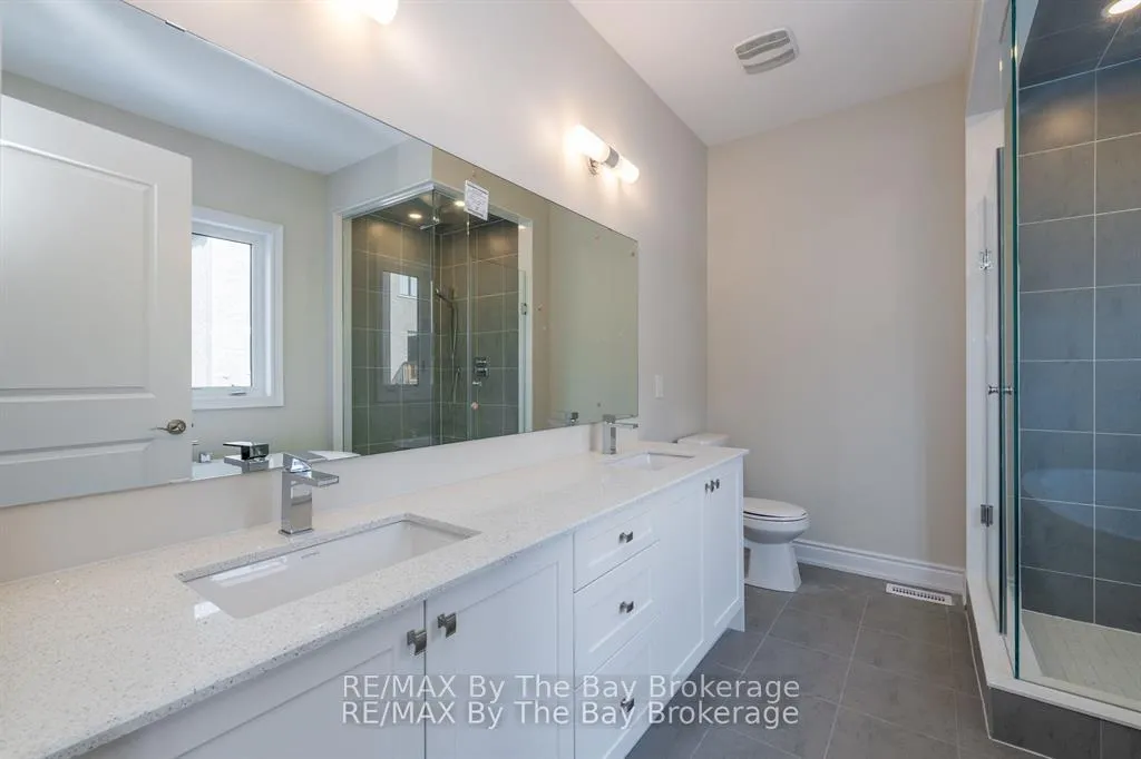 Photo 15 of 3 Periwinkle Road, Springwater, Midhurst — HOMEH