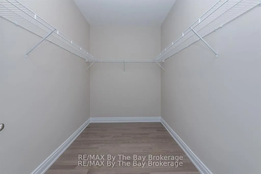 Photo 18 of 3 Periwinkle Road, Springwater, Midhurst — HOMEH