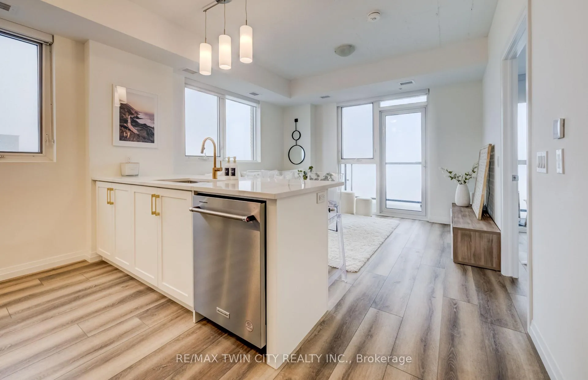 Photo 11 of Unit 2302, 108 Garment Street, Kitchener, City Commercial Core — HOMEH