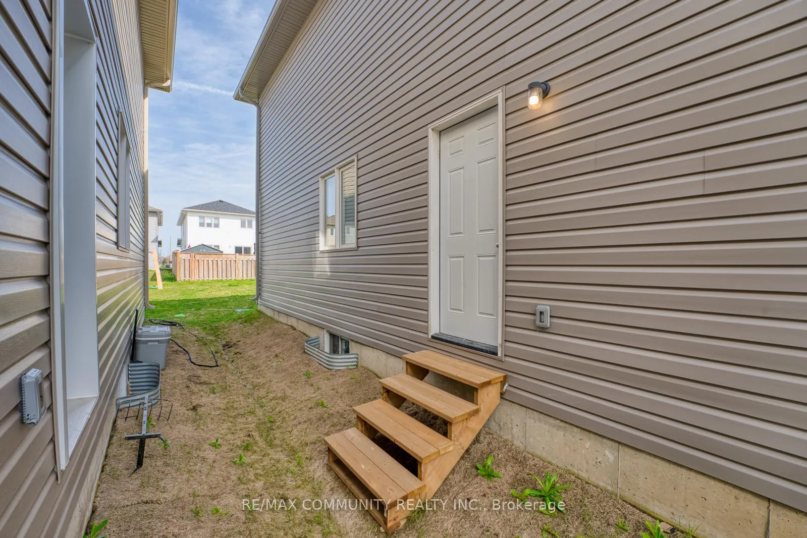 Photo 5 of 7 Millcreek Drive, Loyalist, Odessa — HOMEH