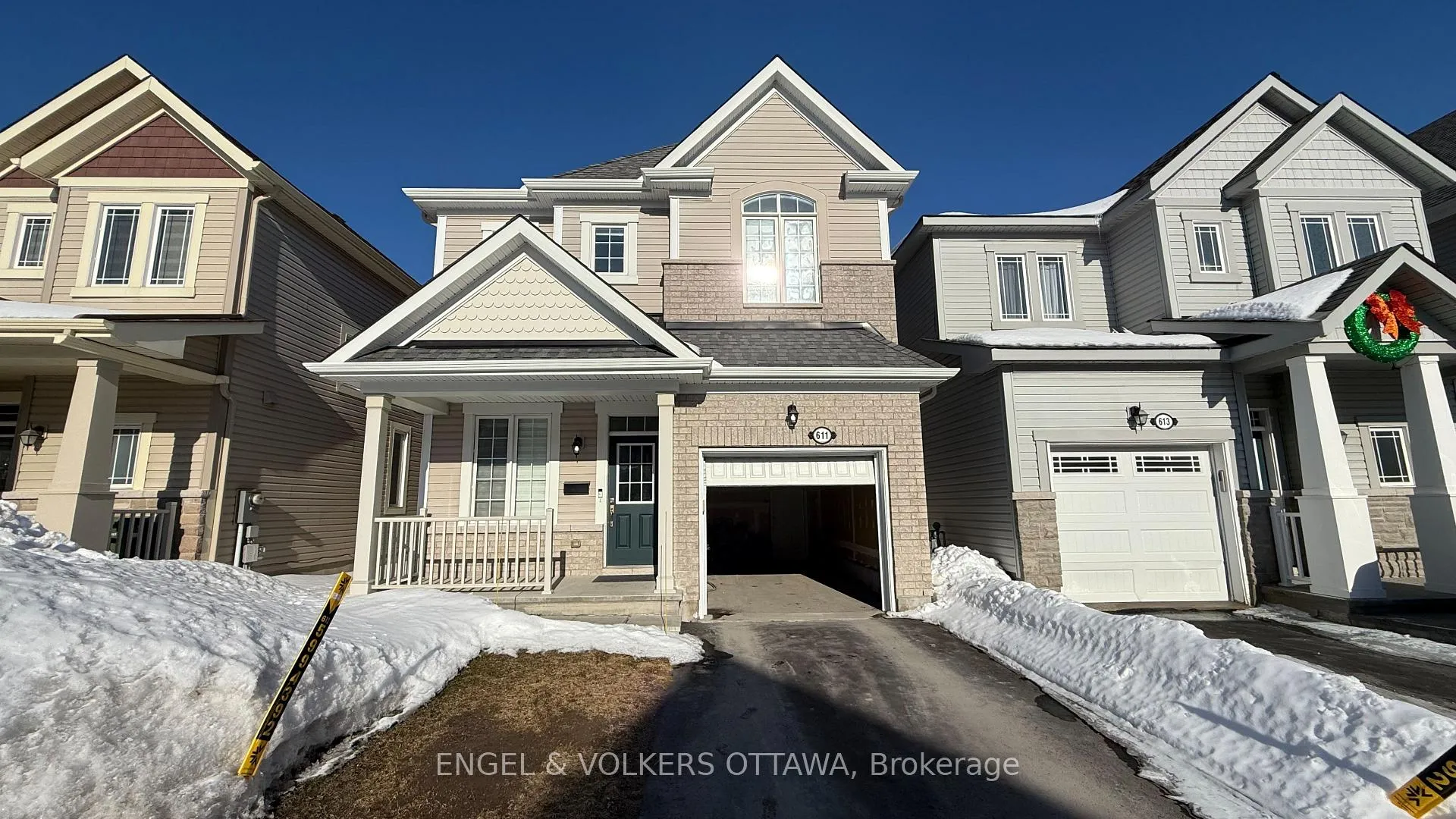 Photo 2 of 611 Silver Spruce Way, Ottawa, Kanata - Emerald Meadows/Trailwest — HOMEH