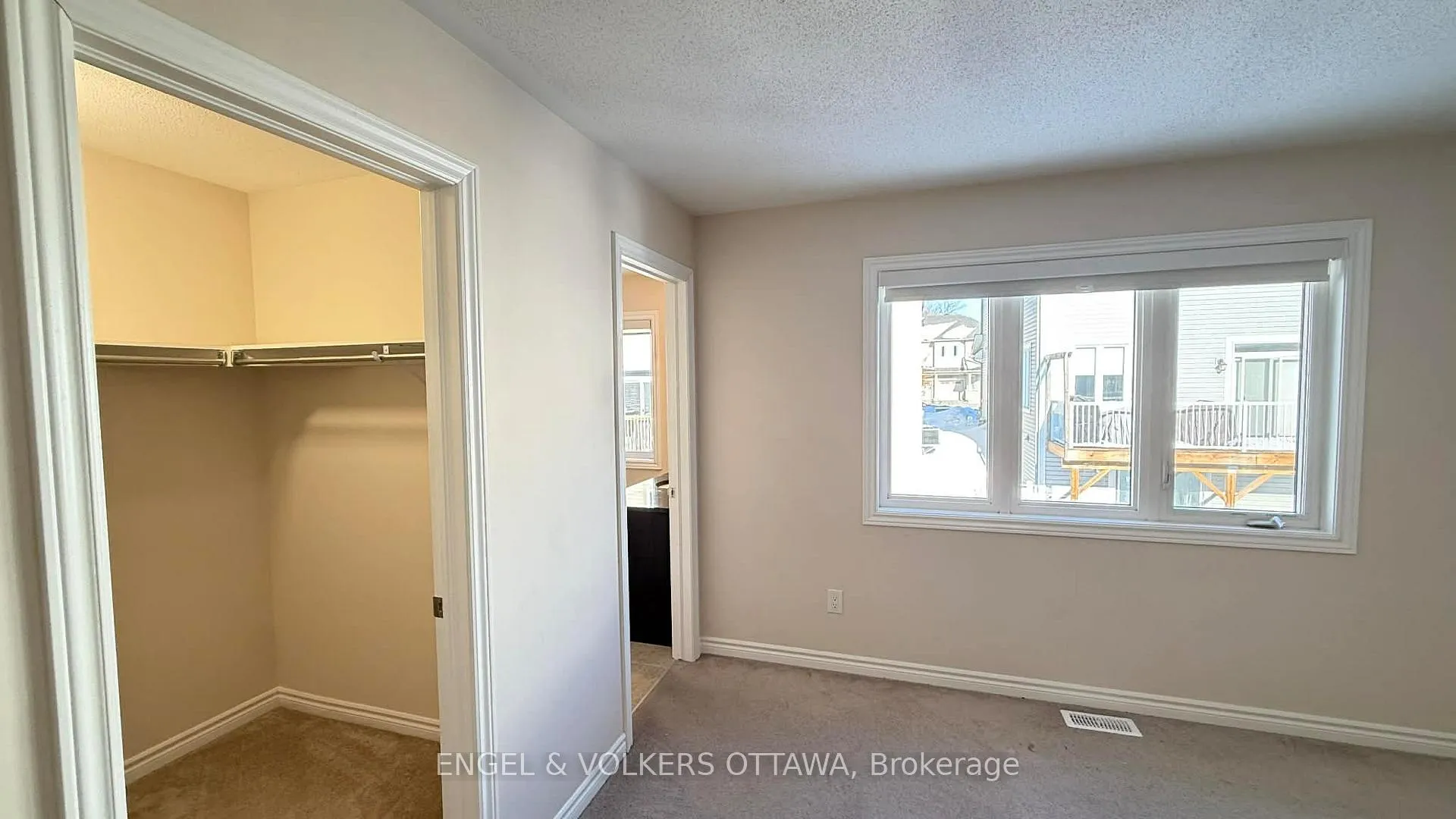 Photo 17 of 611 Silver Spruce Way, Ottawa, Kanata - Emerald Meadows/Trailwest — HOMEH