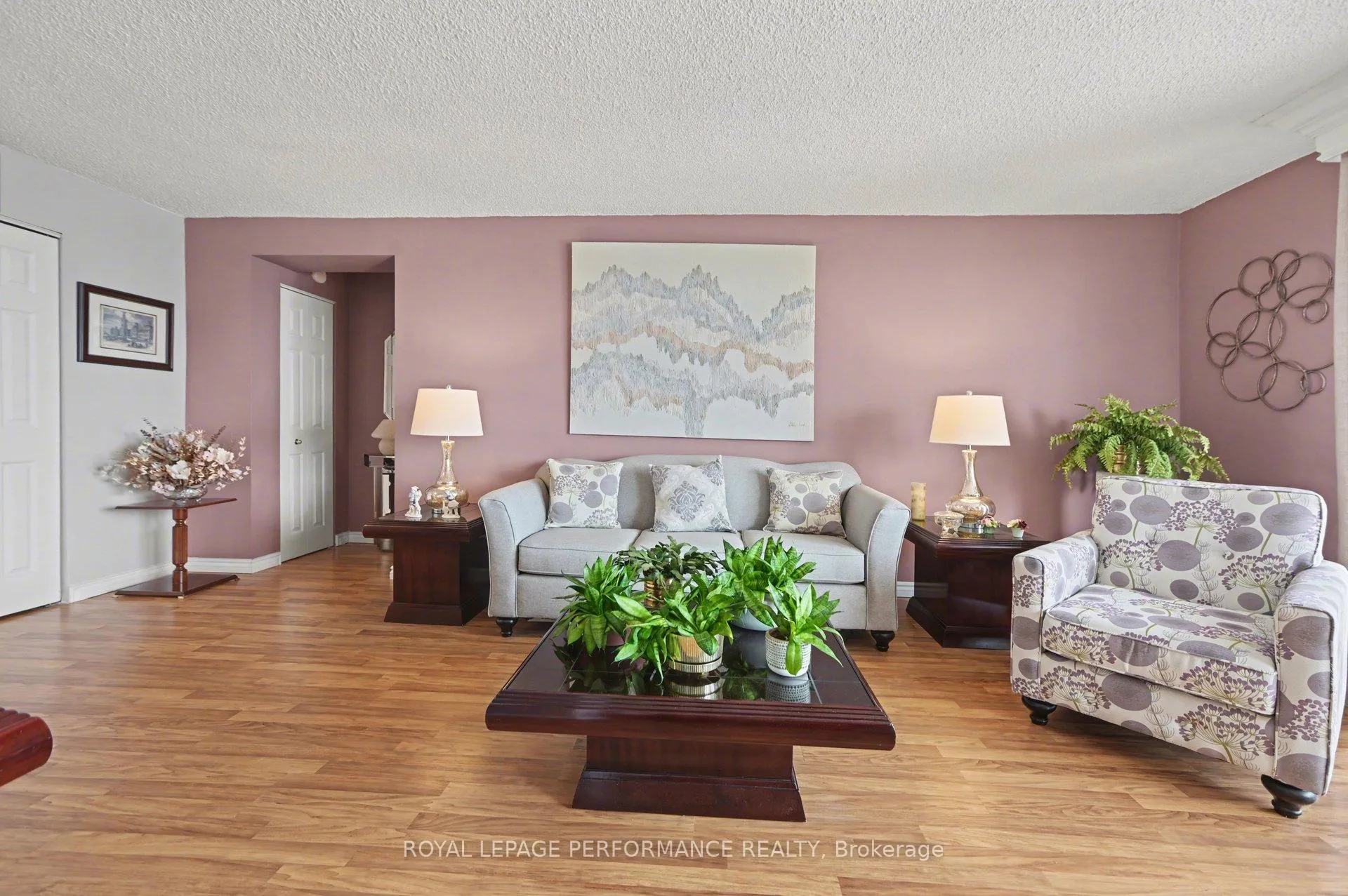 Photo 8 of Unit 1505, 665 Bathgate Drive, Ottawa, Carson Meadows — HOMEH