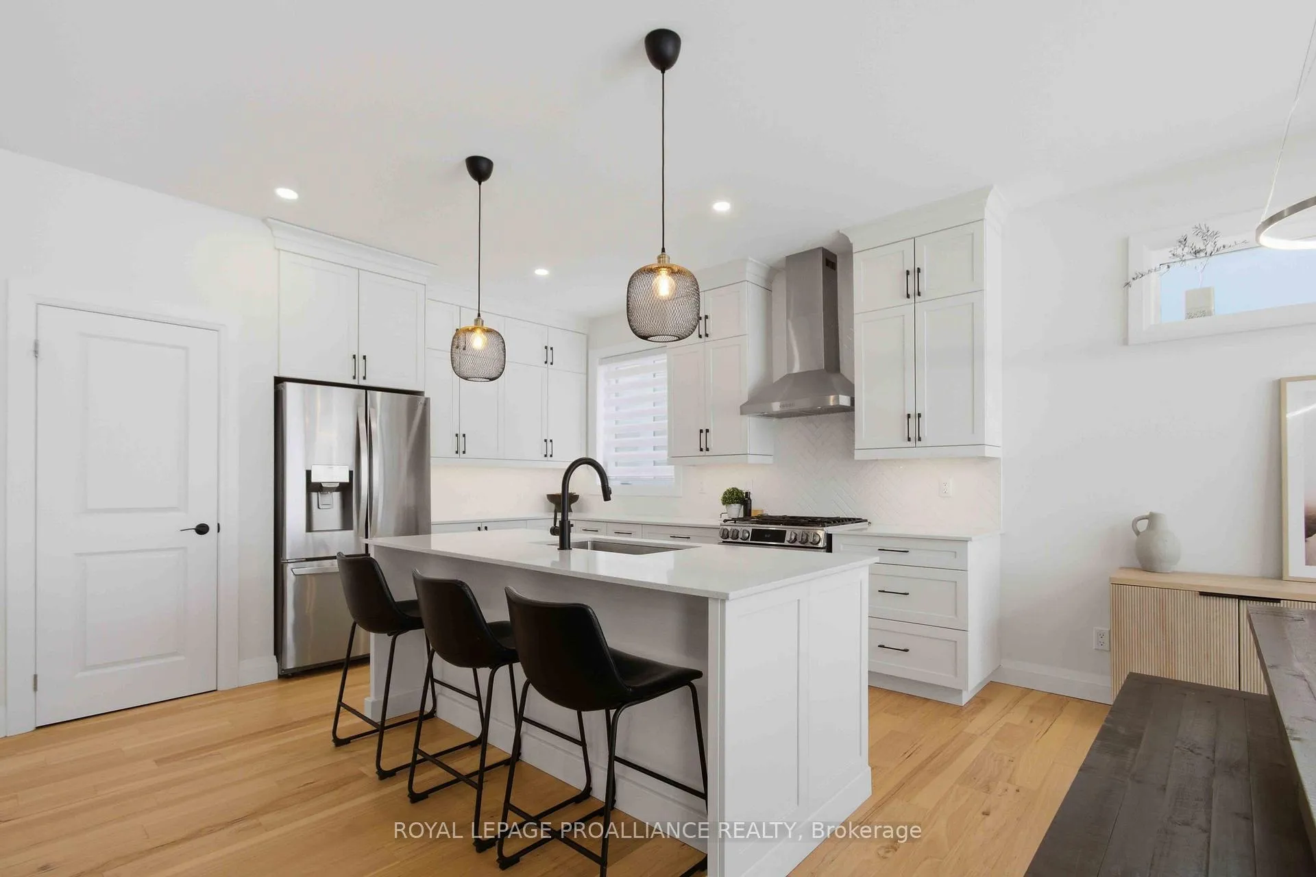 Photo 9 of 39 Schmidt Way, Quinte West, Murray Ward — HOMEH