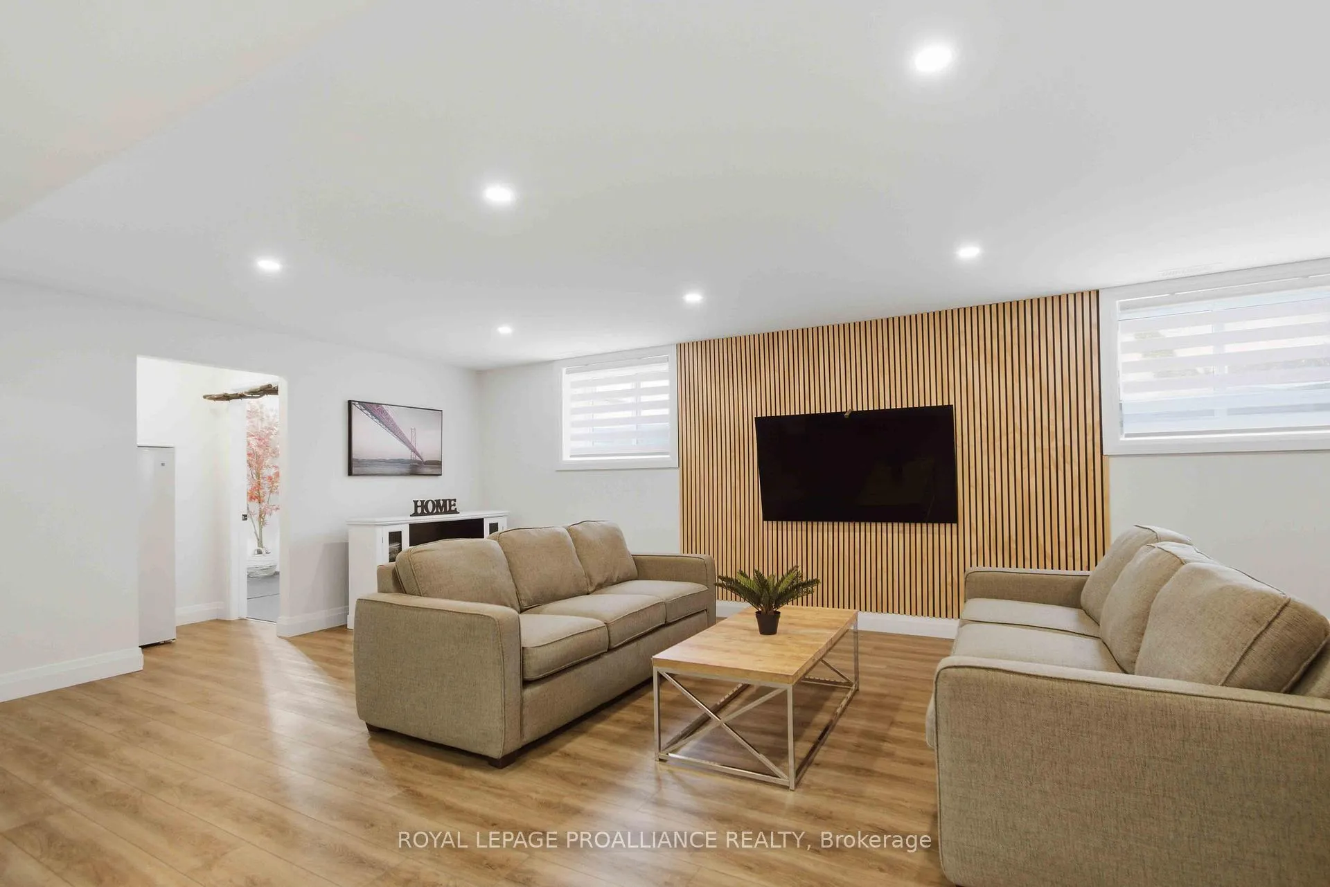 Photo 23 of 39 Schmidt Way, Quinte West, Murray Ward — HOMEH