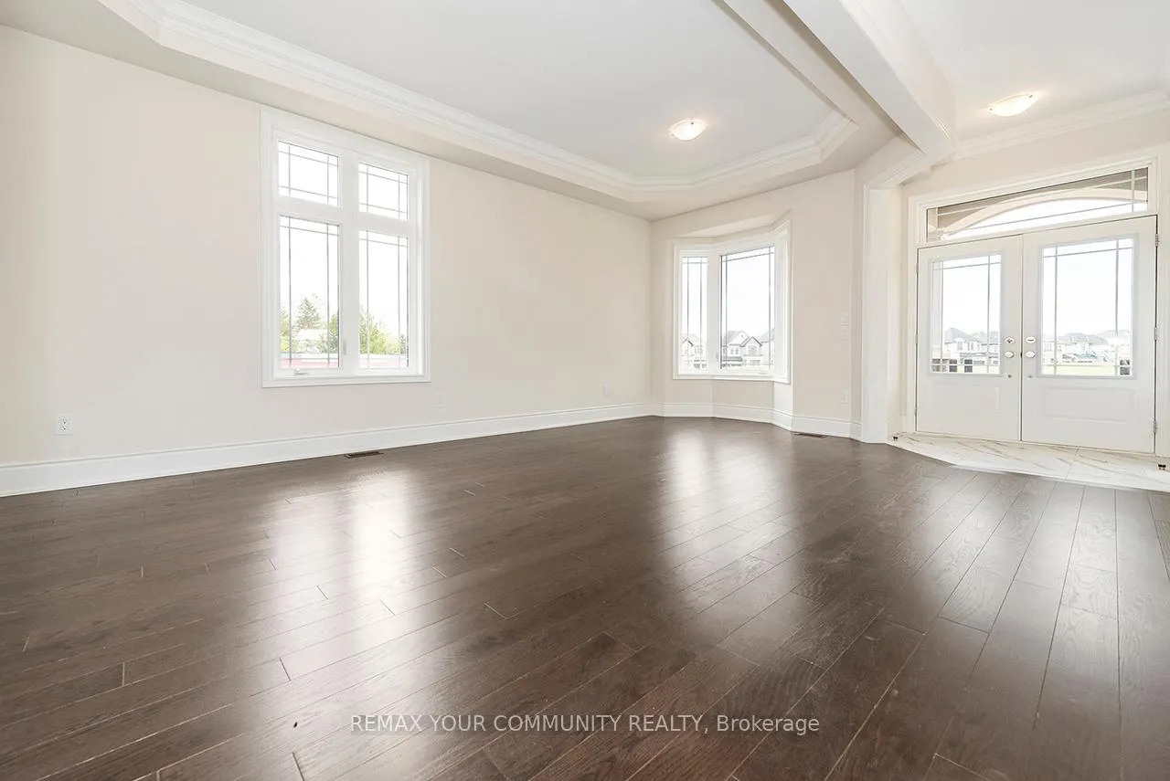 Photo 7 of 45 Raspberry Ridge Avenue, Caledon, Caledon East — HOMEH