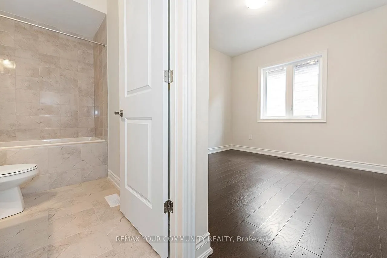 Photo 28 of 45 Raspberry Ridge Avenue, Caledon, Caledon East — HOMEH