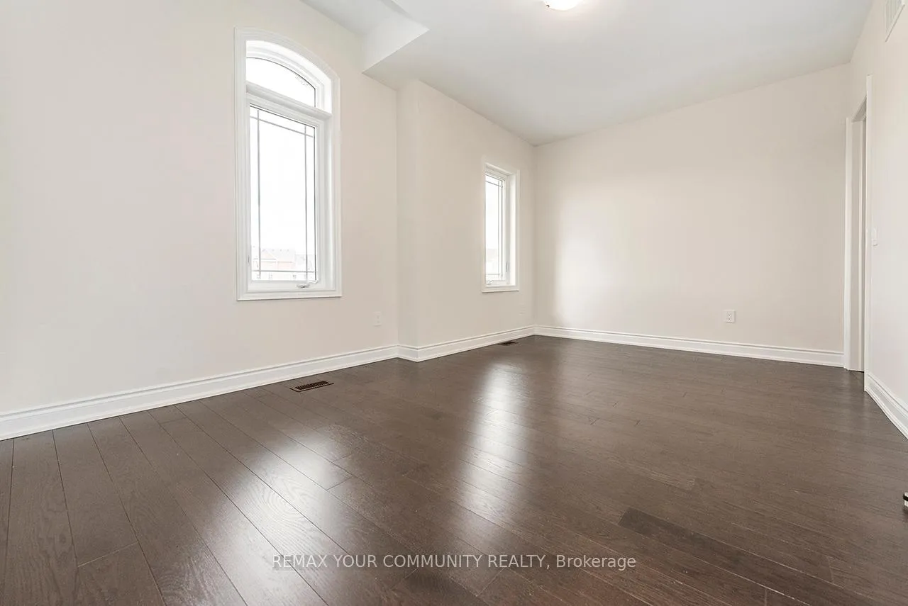 Photo 36 of 45 Raspberry Ridge Avenue, Caledon, Caledon East — HOMEH