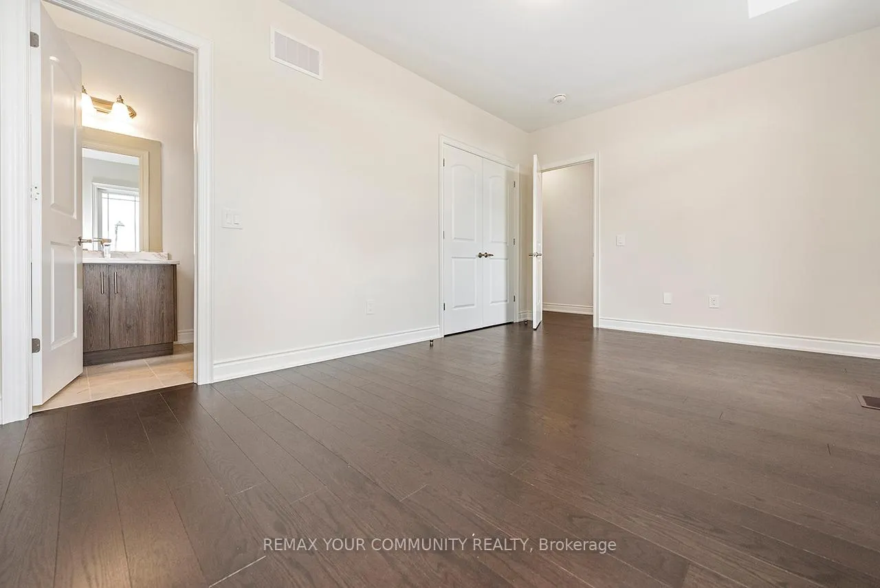 Photo 37 of 45 Raspberry Ridge Avenue, Caledon, Caledon East — HOMEH