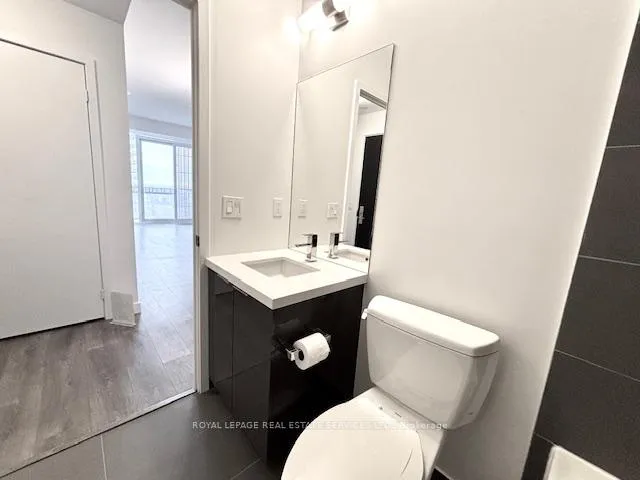 Photo 20 of Unit 4112, 8 Eglinton Avenue E, Toronto, Mount Pleasant West — HOMEH
