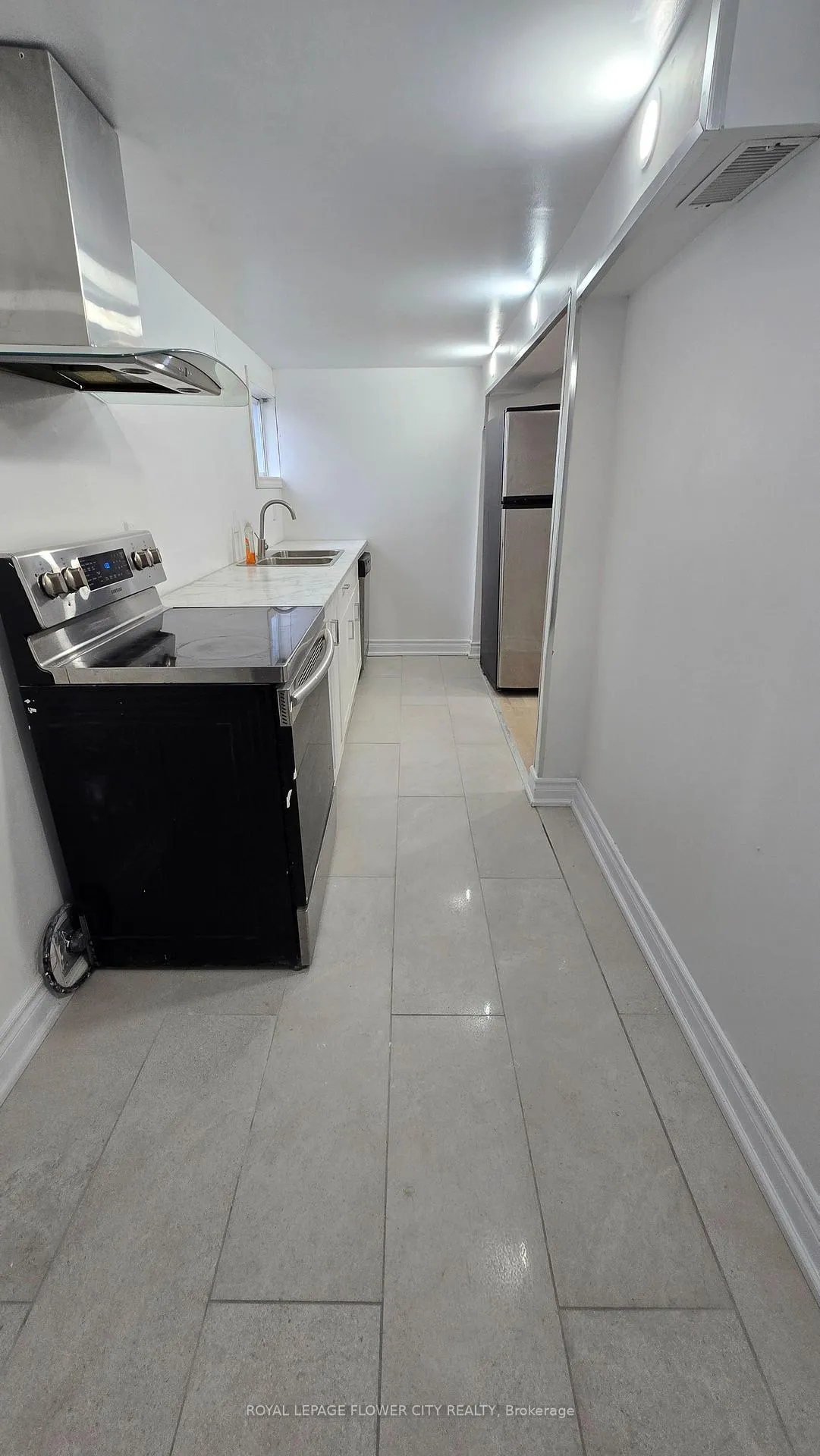 Photo 5 of Unit Basement, 8 Mcculla Avenue, Brampton, Brampton North — HOMEH