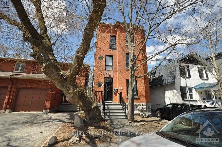 Photo 2 of Unit 1B, 571 Mcleod Street, Ottawa, Ottawa Centre — HOMEH