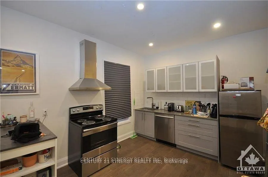 Photo 3 of Unit 1B, 571 Mcleod Street, Ottawa, Ottawa Centre — HOMEH