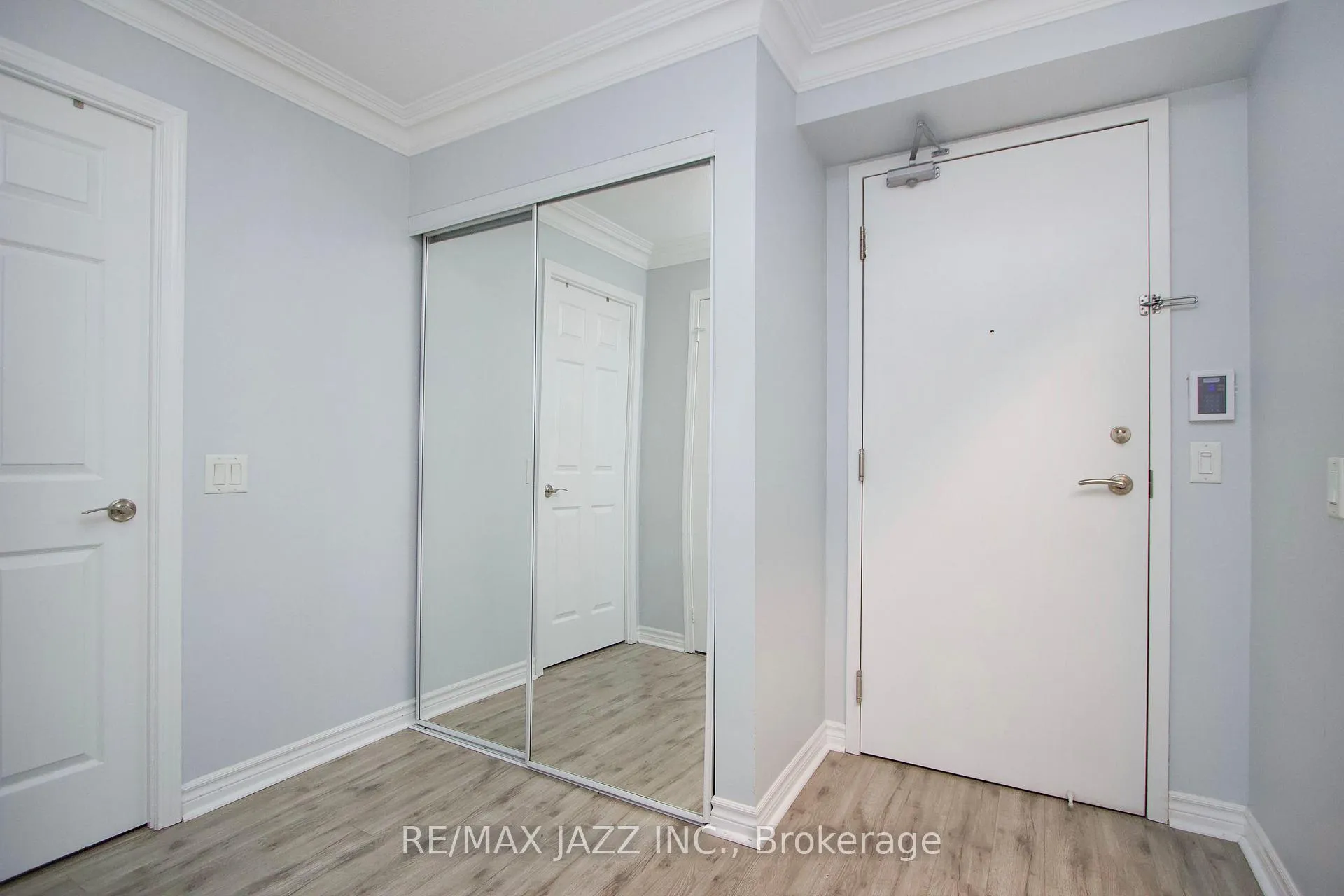 Photo 6 of Unit 208, 8 Mondeo Drive, Scarborough, Dorset Park — HOMEH