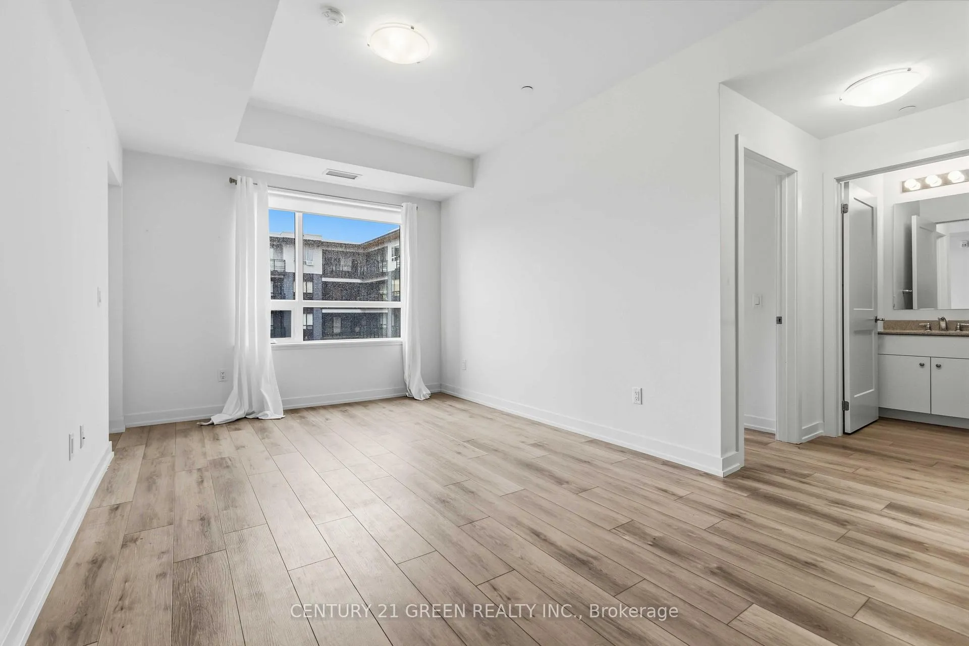 Photo 6 of Unit 407, 255 Northfield Drive E, Waterloo — HOMEH