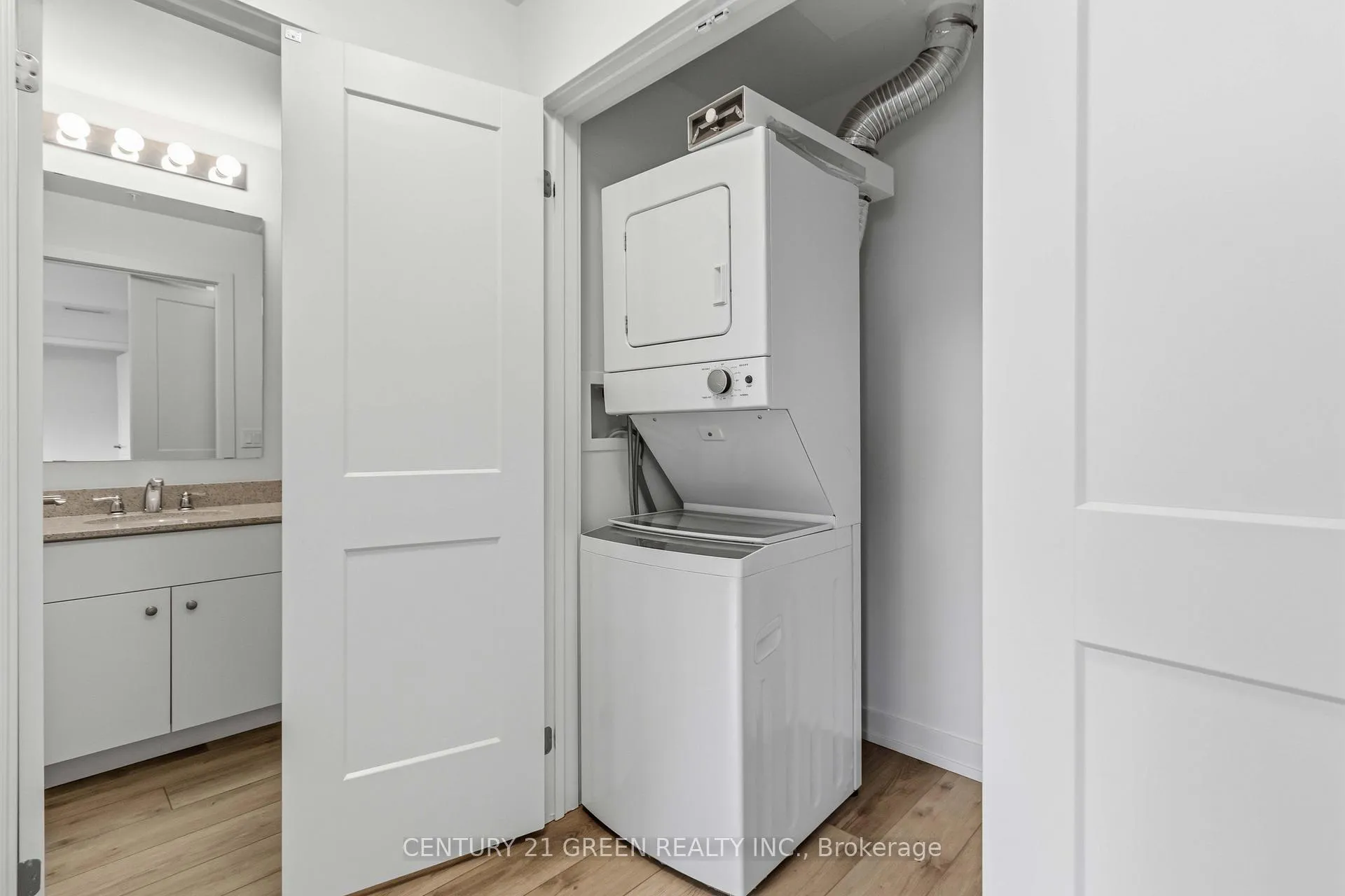 Photo 15 of Unit 407, 255 Northfield Drive E, Waterloo — HOMEH