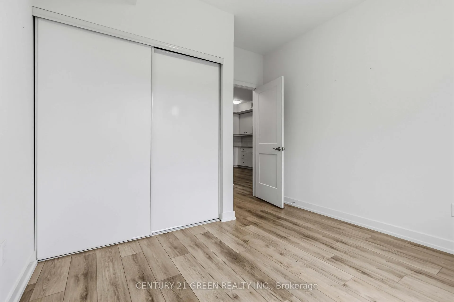 Photo 18 of Unit 407, 255 Northfield Drive E, Waterloo — HOMEH