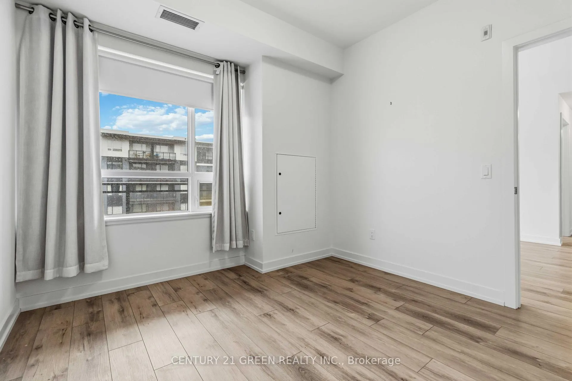 Photo 23 of Unit 407, 255 Northfield Drive E, Waterloo — HOMEH
