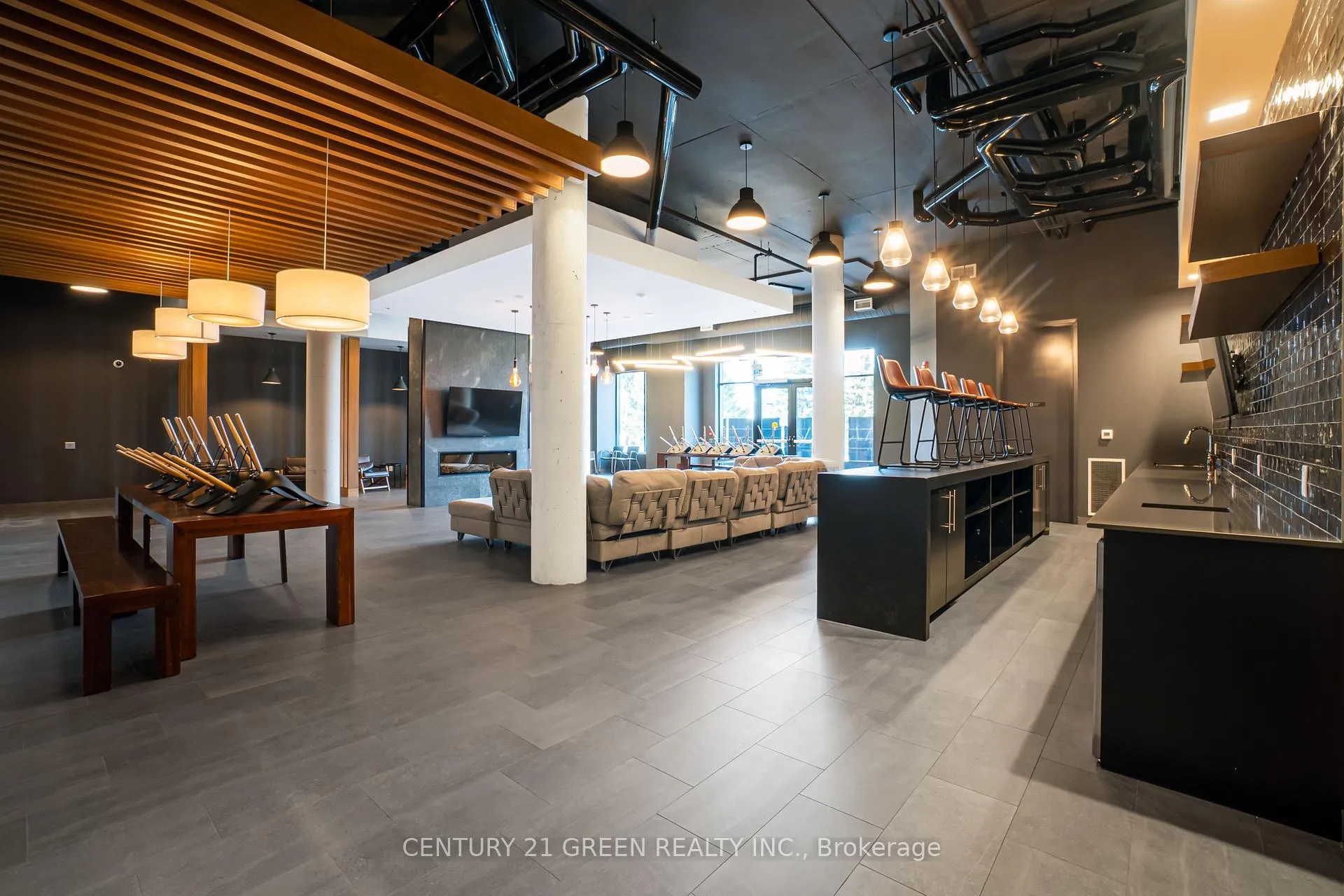 Photo 32 of Unit 407, 255 Northfield Drive E, Waterloo — HOMEH